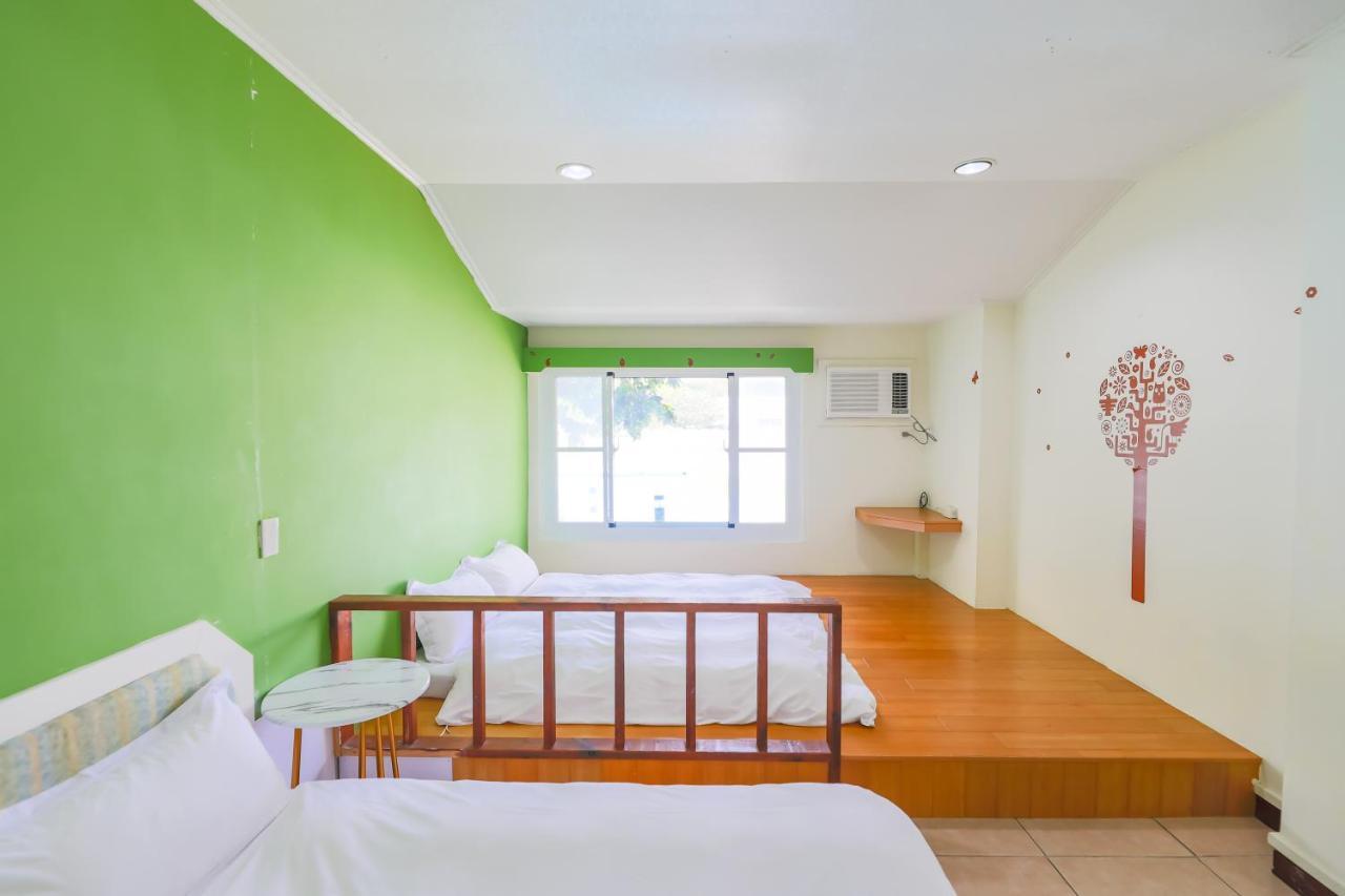 墾丁戀戀星辰湖畔莊園 星辰館 Hotell Longshui Eksteriør bilde
